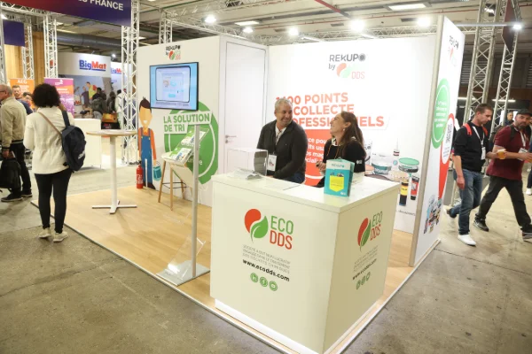 eco%252520dds%252520stand1.JPG